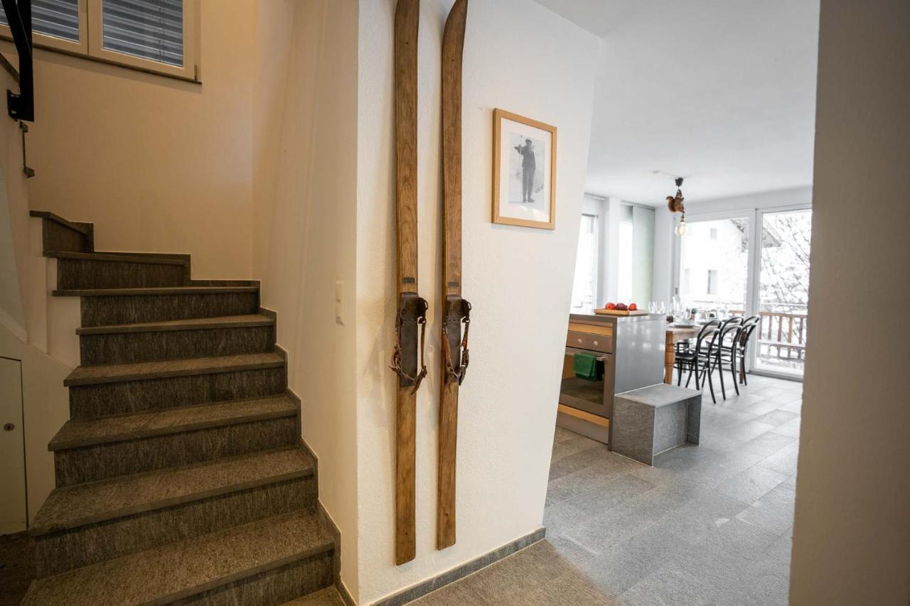 Modern Apartment With Matterhorn View Zermatt Bagian luar foto