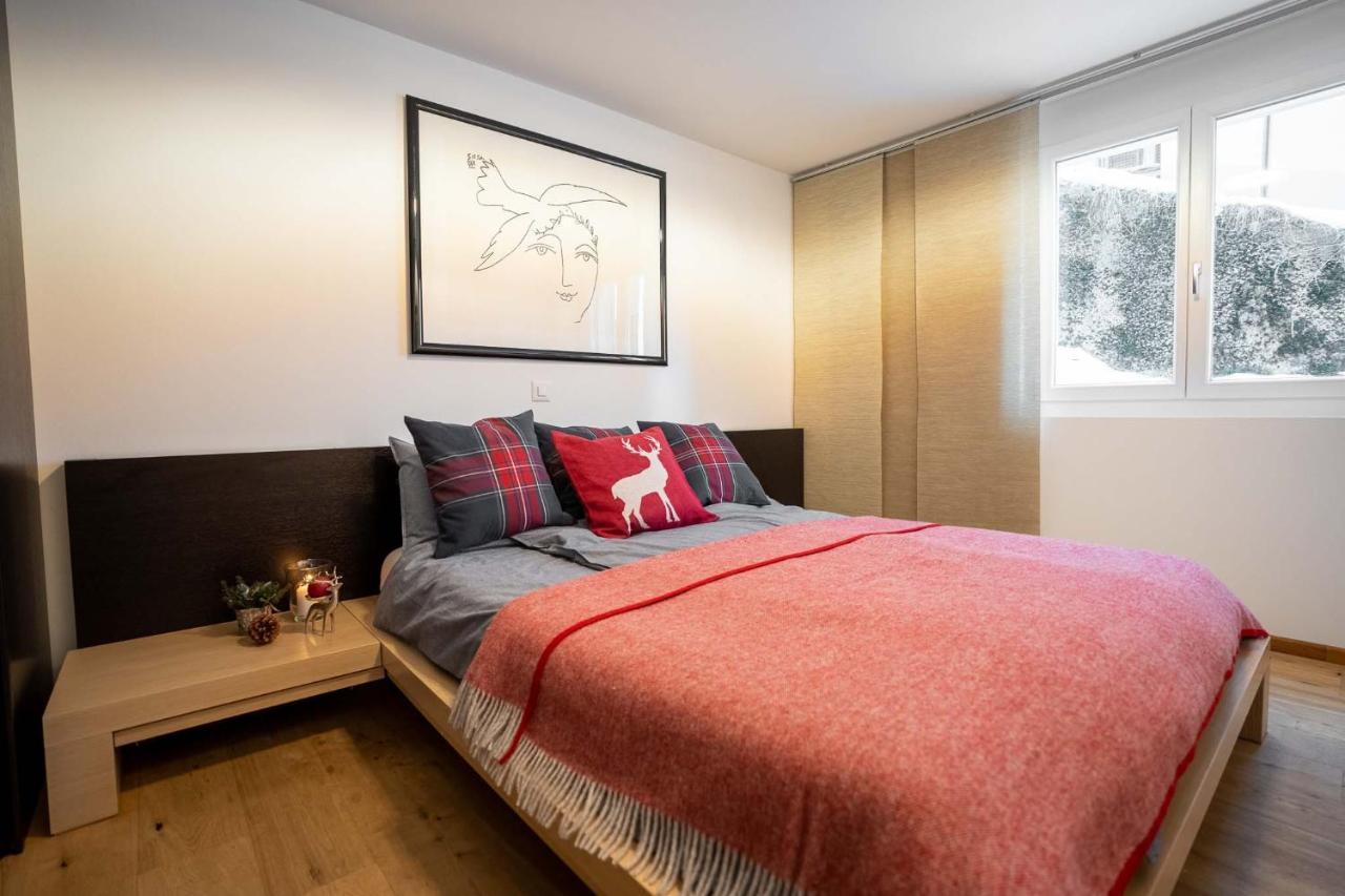 Modern Apartment With Matterhorn View Zermatt Bagian luar foto